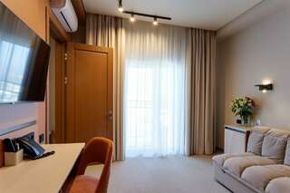 Гостиница Modjo Евпатория Двухместный Люкс 2-комнатный B-2